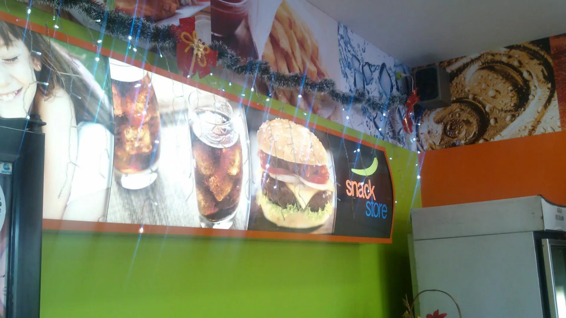 Polo Snack Store